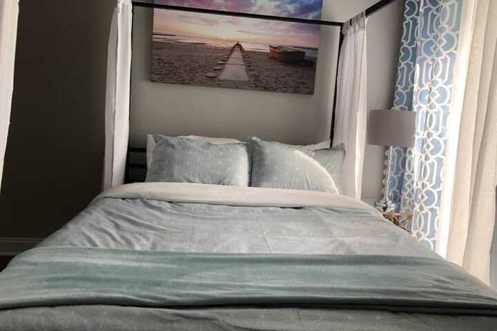 Room 3 of 39