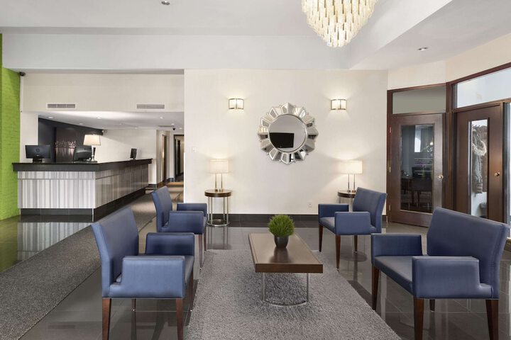 Guest Lobby