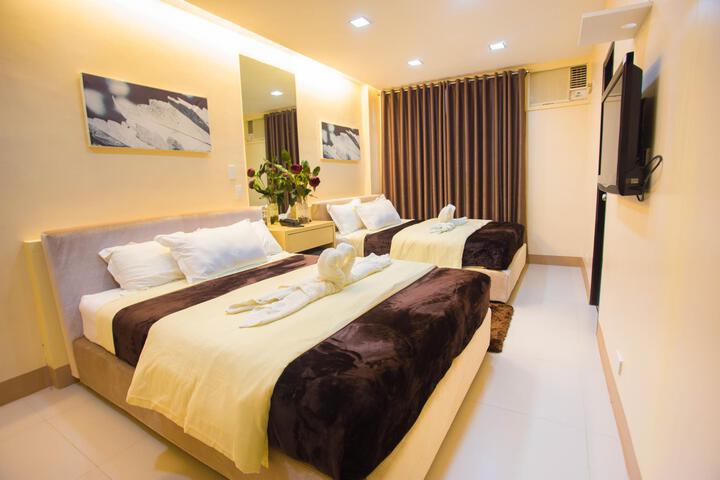 Forbes Suites by Caliraya Laguna