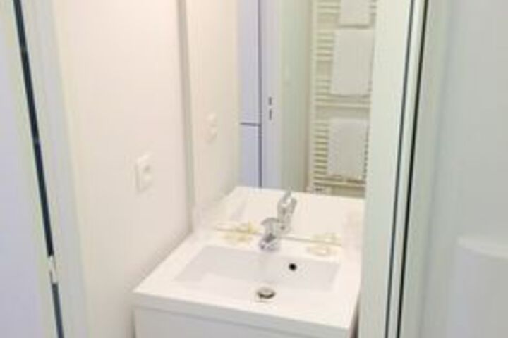 Room 19 of 112