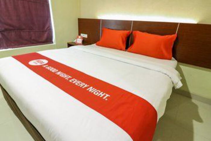 Room 44 of 80
