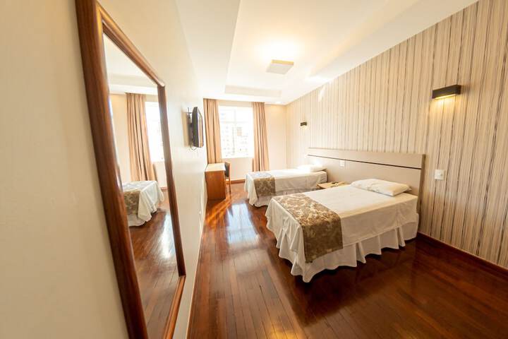 Room 21 of 47