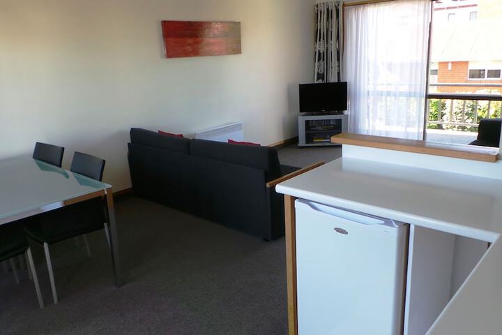 Room 27 of 61