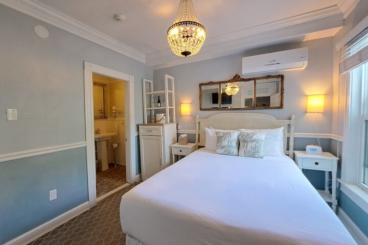 Room 17 of 55