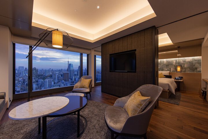 Room 15 of 76