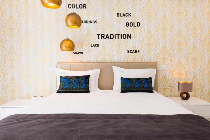Room 23 of 48