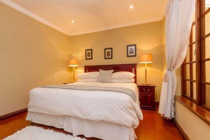 Room 20 of 83