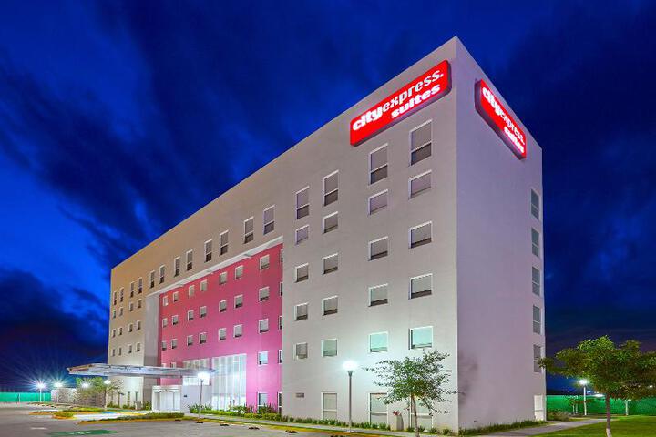 CITY EXPRESS SUITES SILAO AEROPUERTO