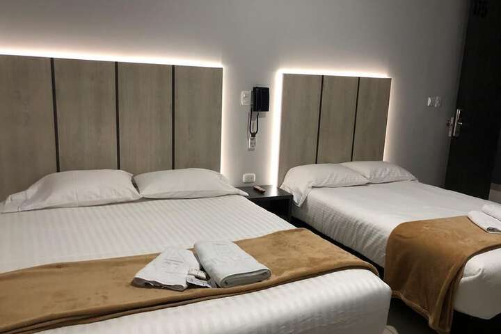 Room 3 of 17