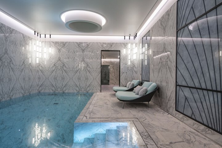 Pool 76 of 106