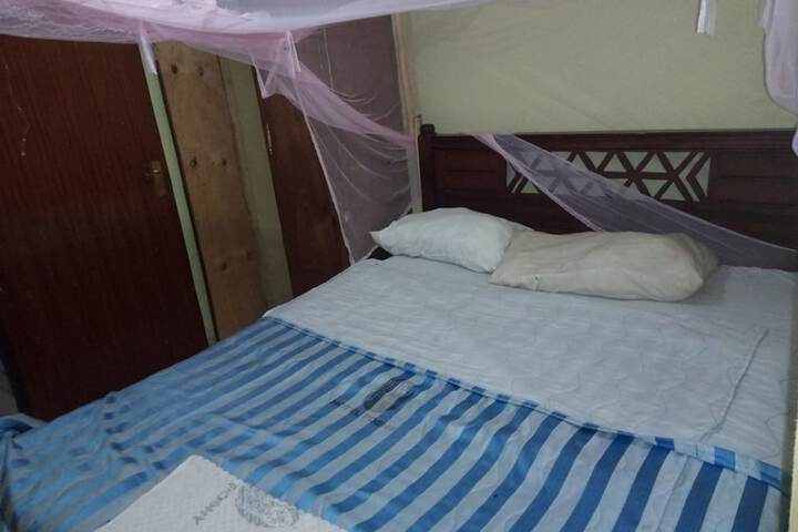 Poshie Hotel