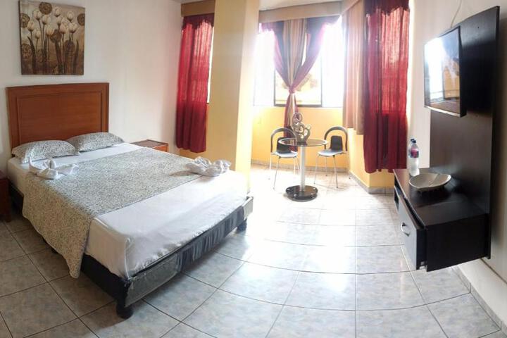 Olmedo Plaza Hotel