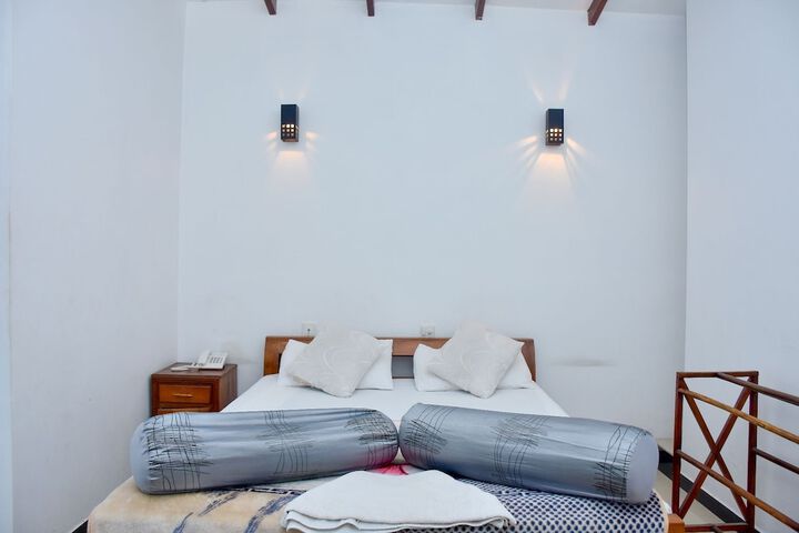 Room 20 of 51