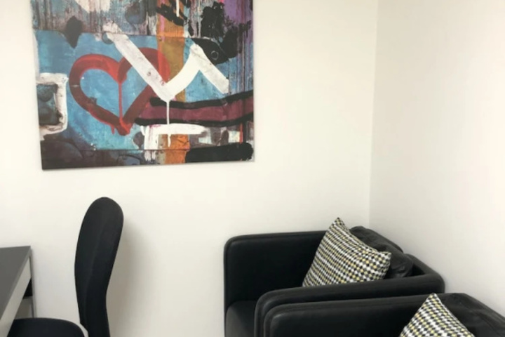 Room 13 of 17
