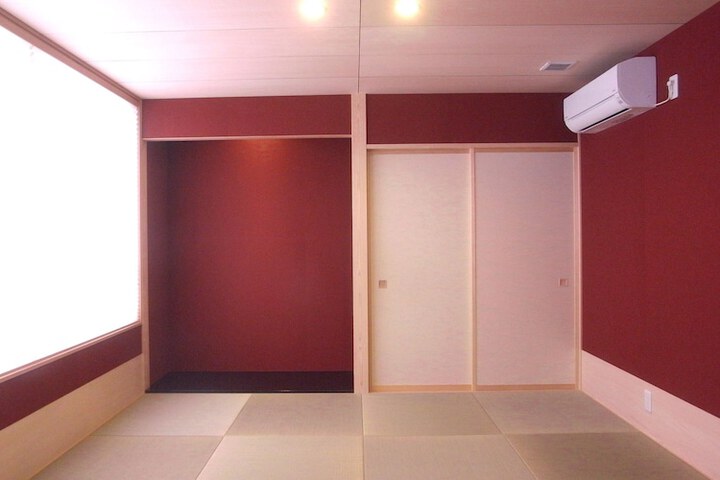 Room 7 of 37