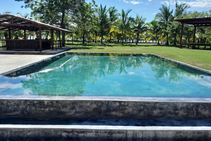 Pool 39 of 49