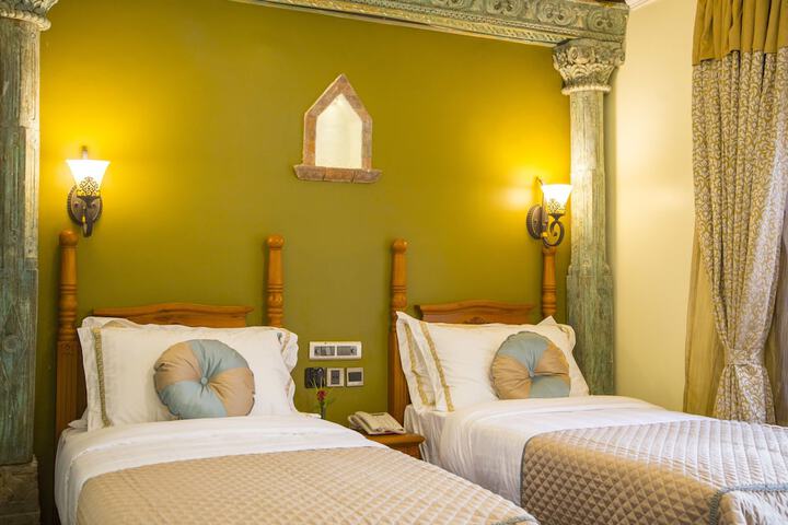 Room 15 of 63