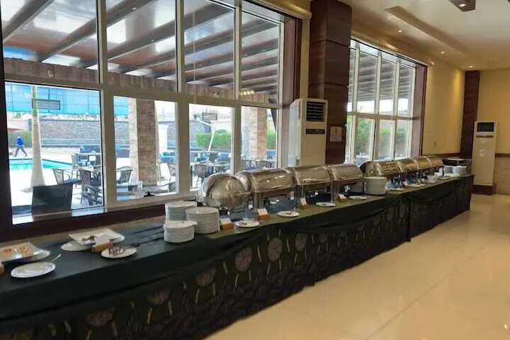Breakfast/Coffee Service 18 of 61