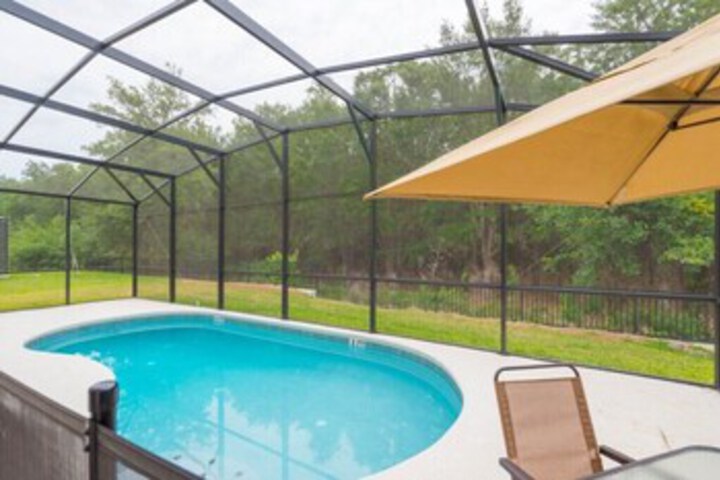 Pool 34 of 66