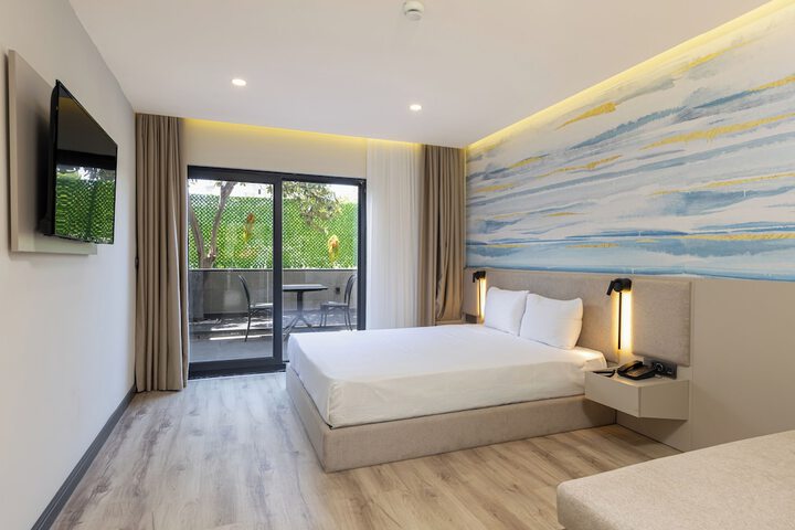 Room 75 of 111