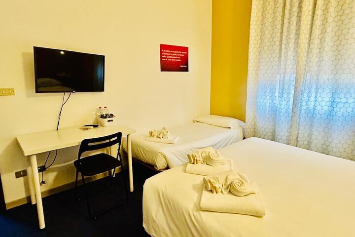 Room 11 of 26