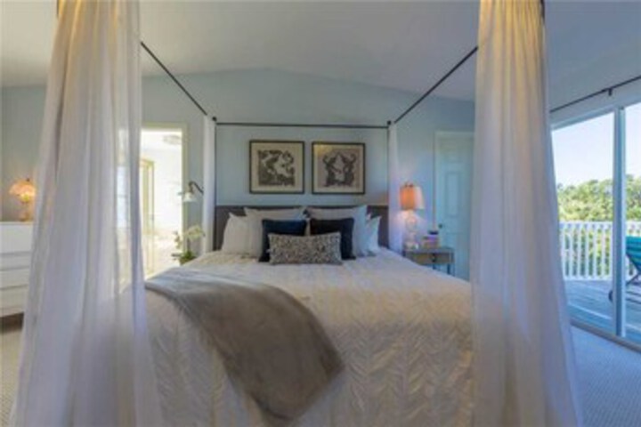 Room 37 of 50