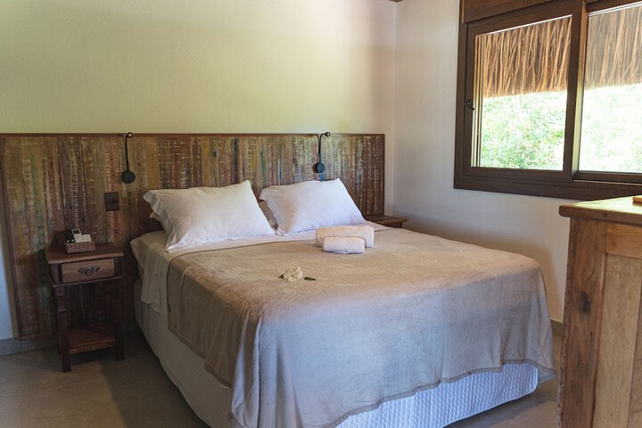 Room 5 of 20