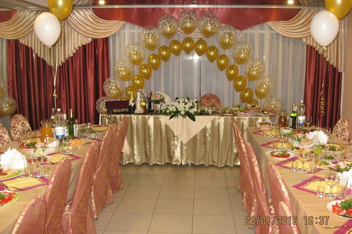 Ballroom/Hall 49 of 64