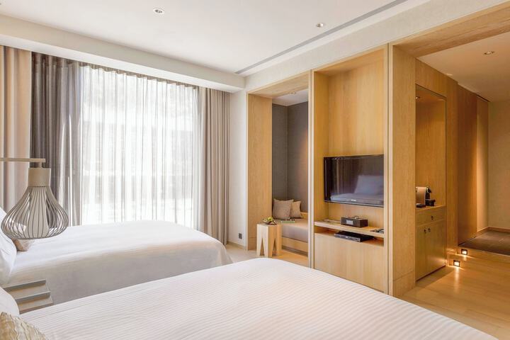 Room 20 of 87