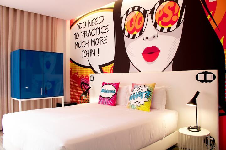 Room 4 of 65