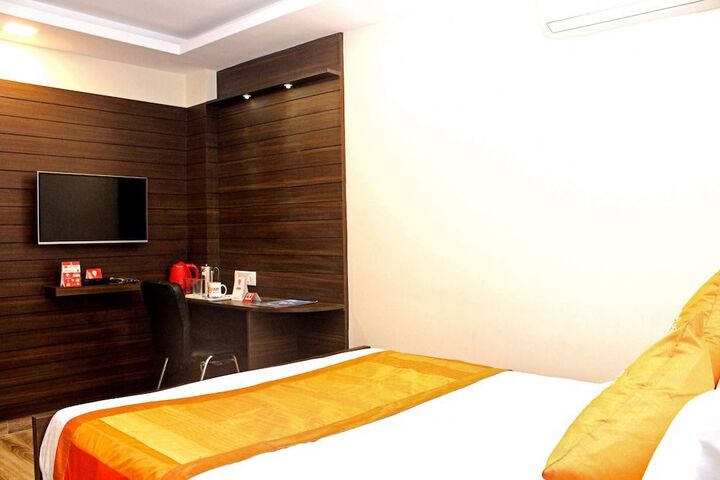 Photo 6