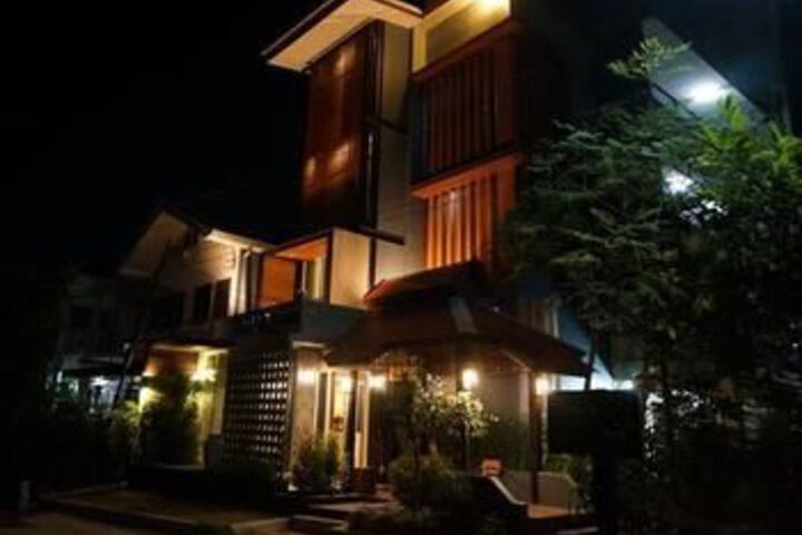 Hotel 23 of 38