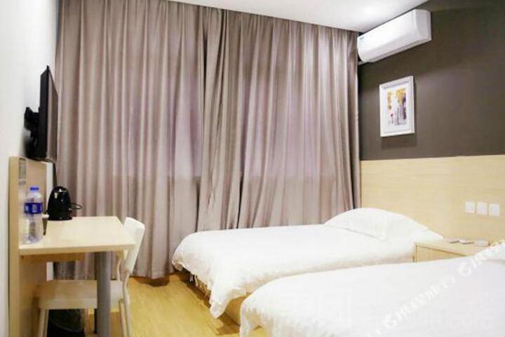 Ryouhin Hotel (Shanghai Huinan Metro Station branch 2)