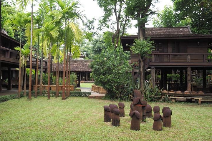 Hotel Exterior 43 of 47