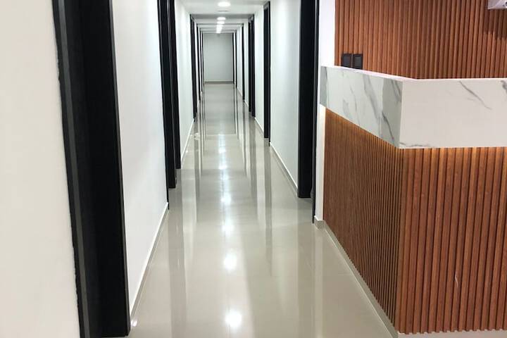 Room 14 of 25