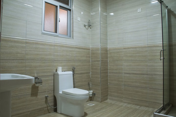 Room 28 of 45
