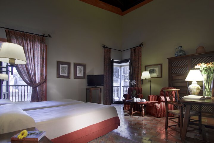 Room 6 of 47
