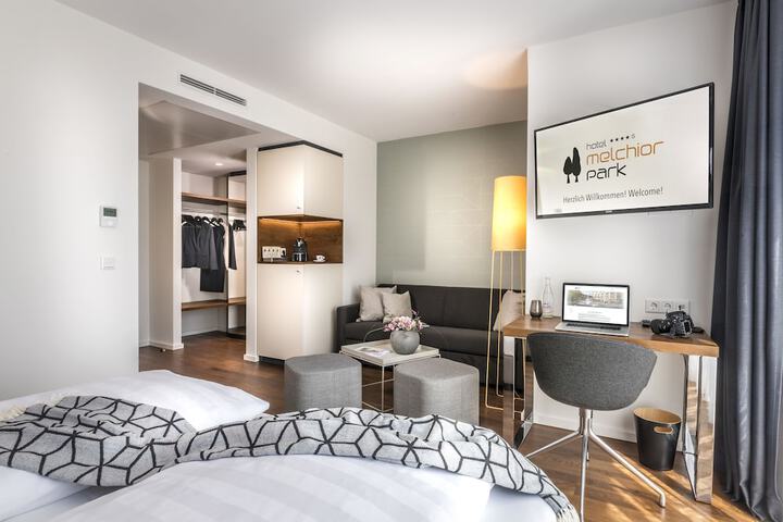 Room 15 of 59
