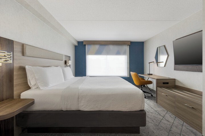 Room 19 of 47