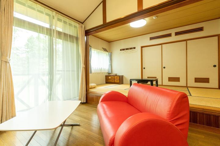 Room 9 of 151