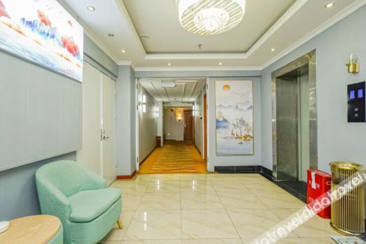 Hotel Interior 12 of 30