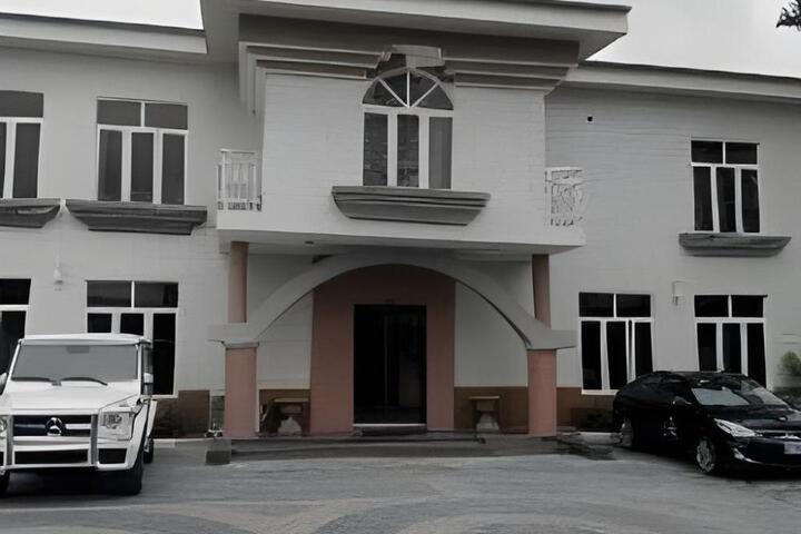 Limeridge Hotels
