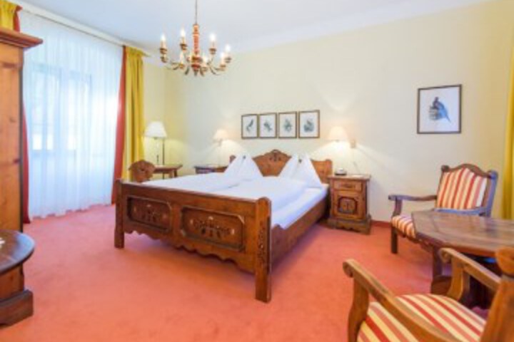 Room 4 of 26