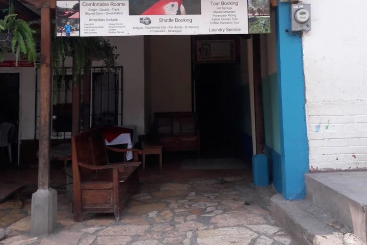 Hotel Don Moises - Hostel