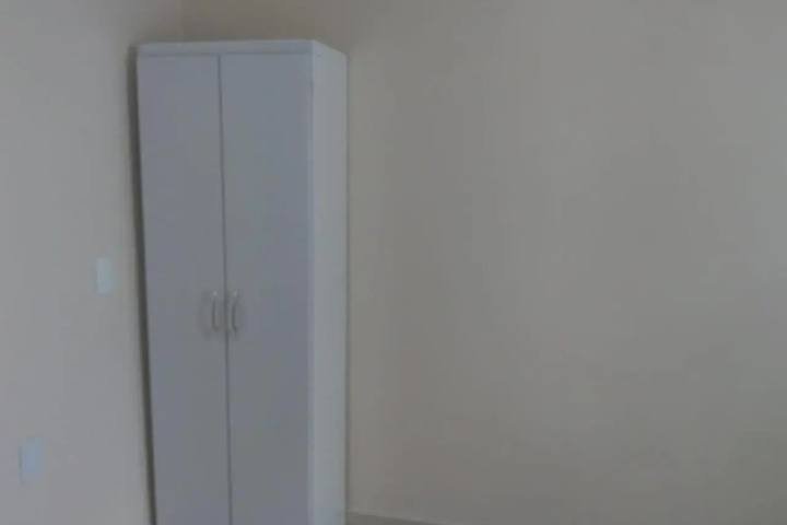 Room 8 of 13