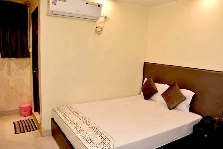 Room 7 of 22