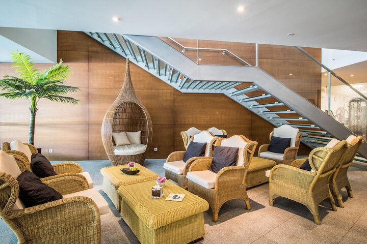 Lobby Photos
