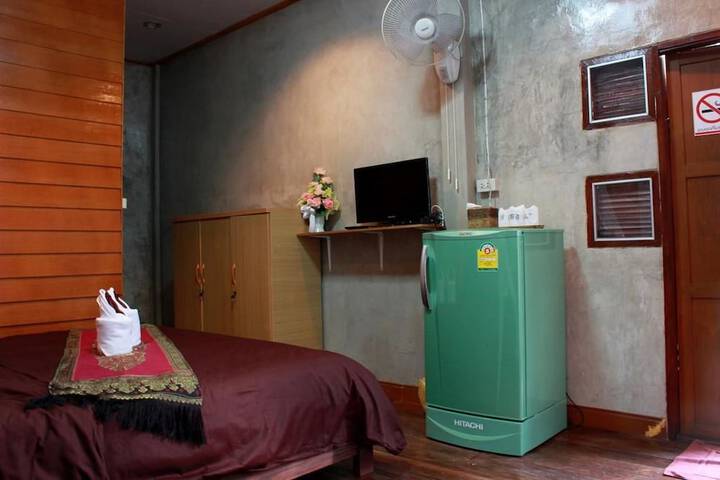Room 17 of 62