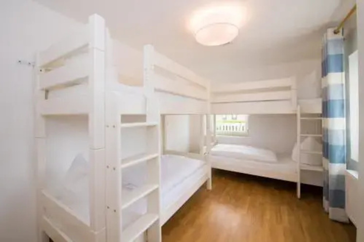Room 5 of 24