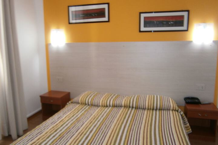 Room 6 of 36